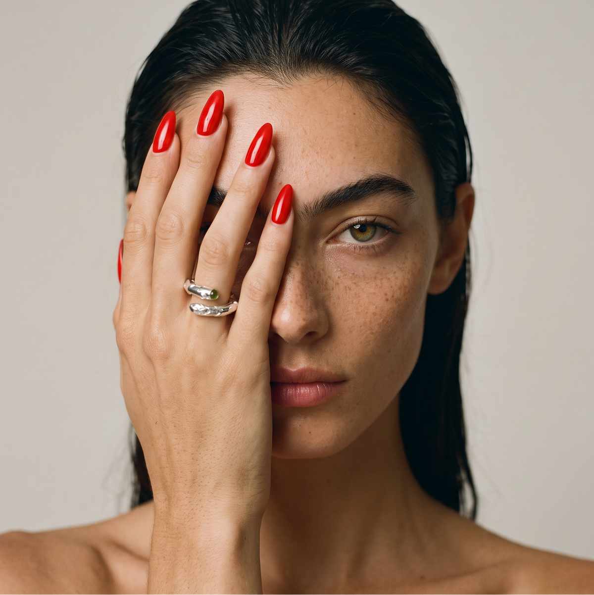 Silver Secret Stash Asparagus Ring