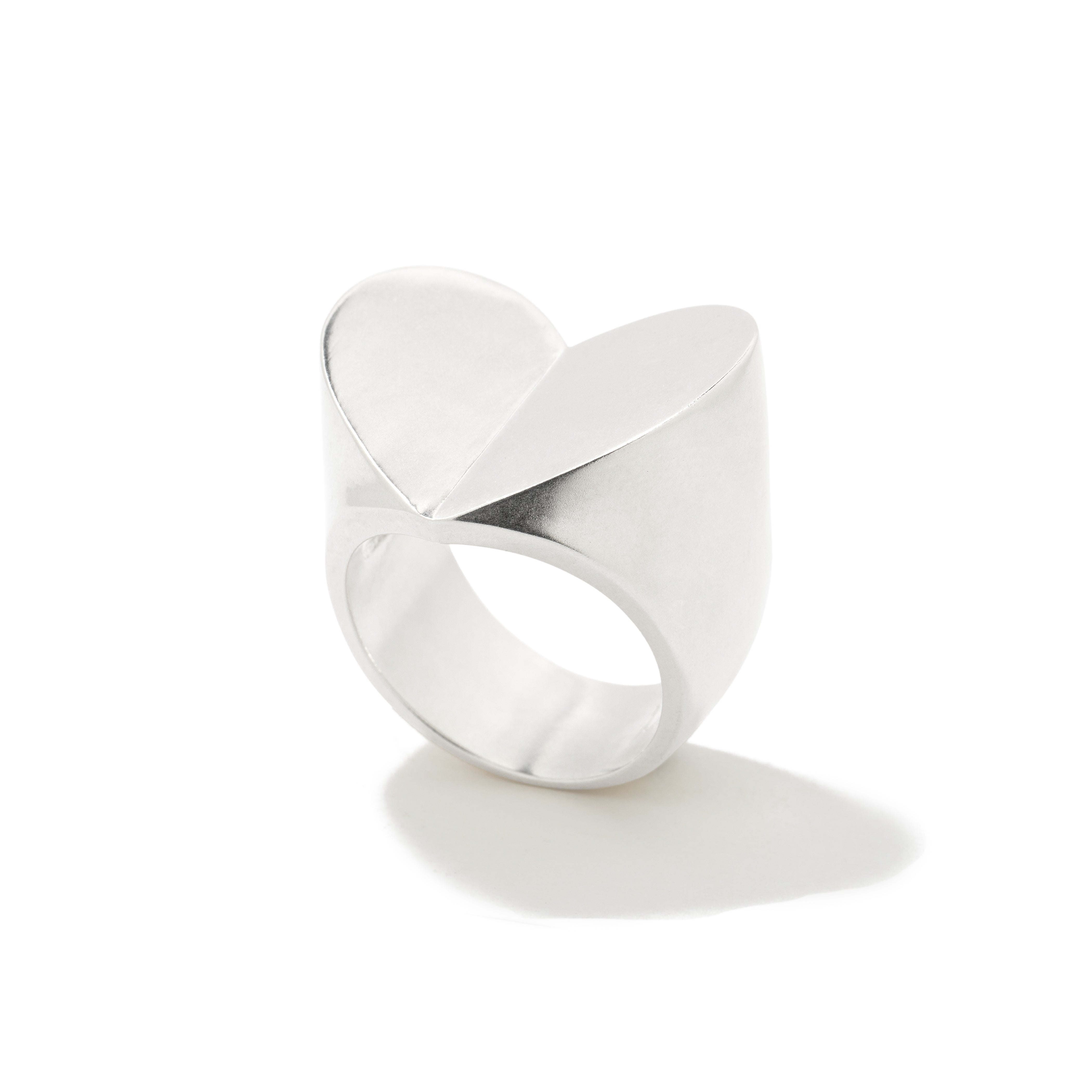 Silver Cleo Heart Ring