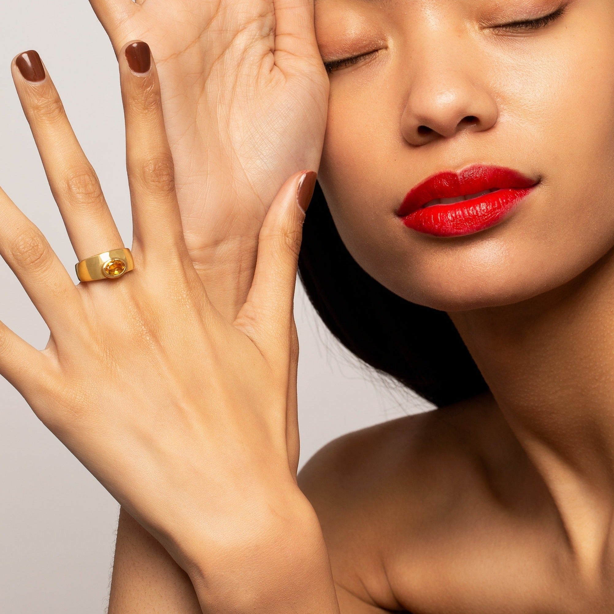 Gold Zelda Ring with Stones | Minnie Lane Jewelry