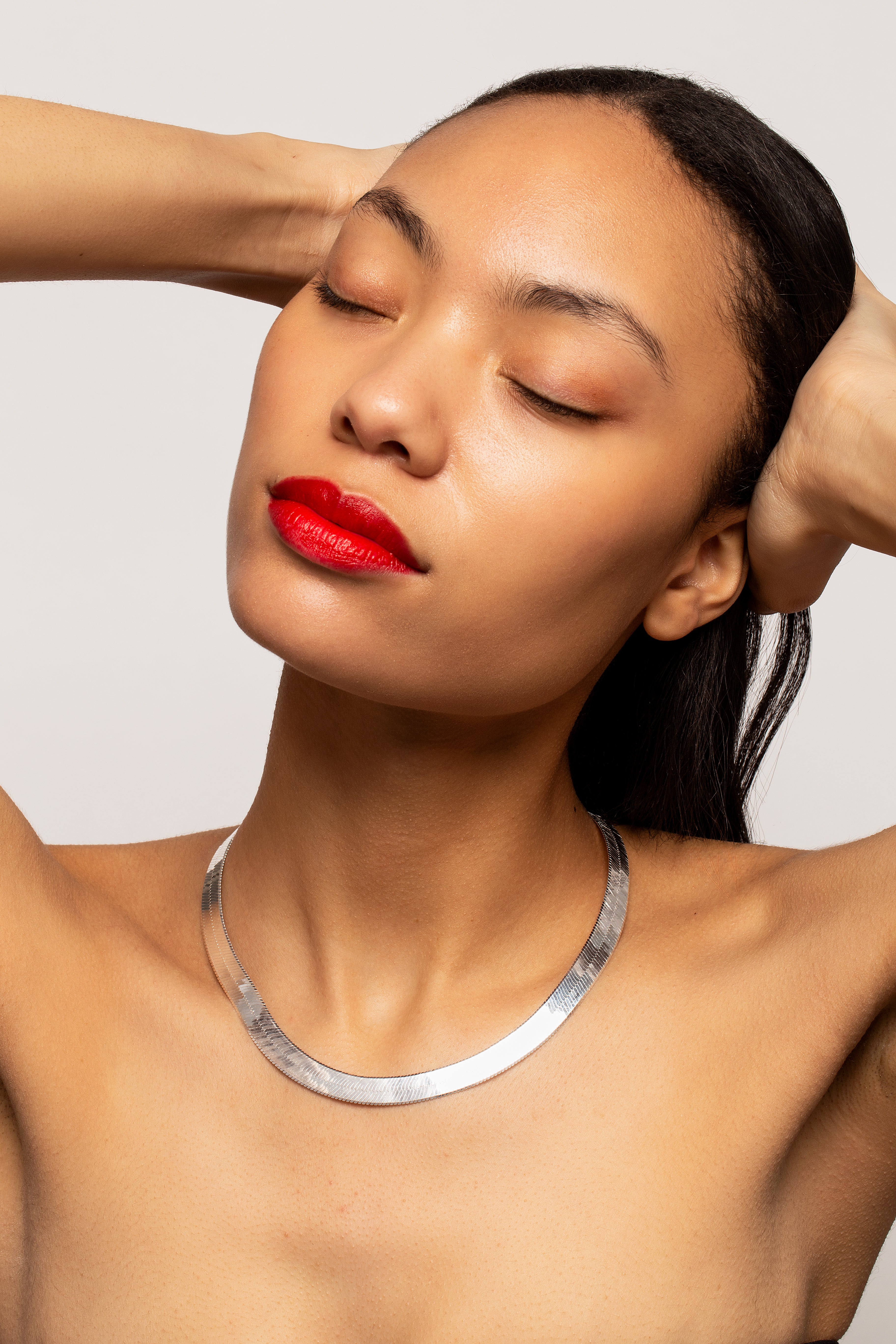 Silver Stella Herringbone Necklace